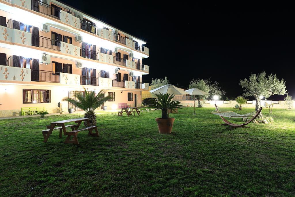 Chimento Resort Corigliano Calabro Eksteriør bilde