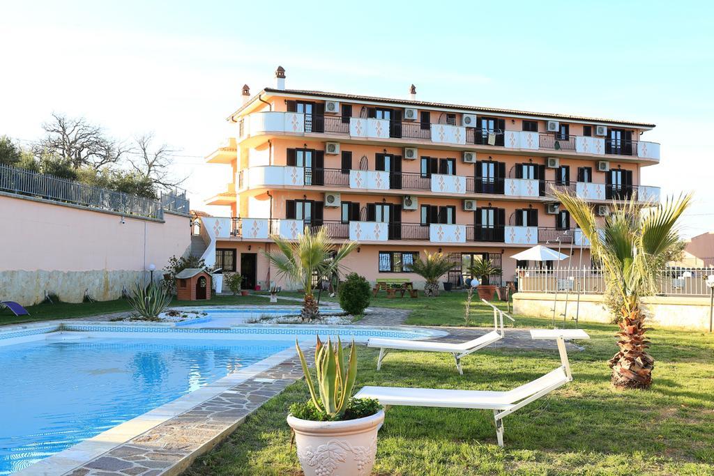 Chimento Resort Corigliano Calabro Eksteriør bilde